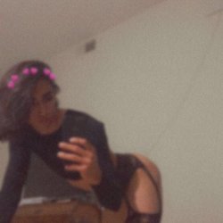 SissyAndreaBentley_'s avatar